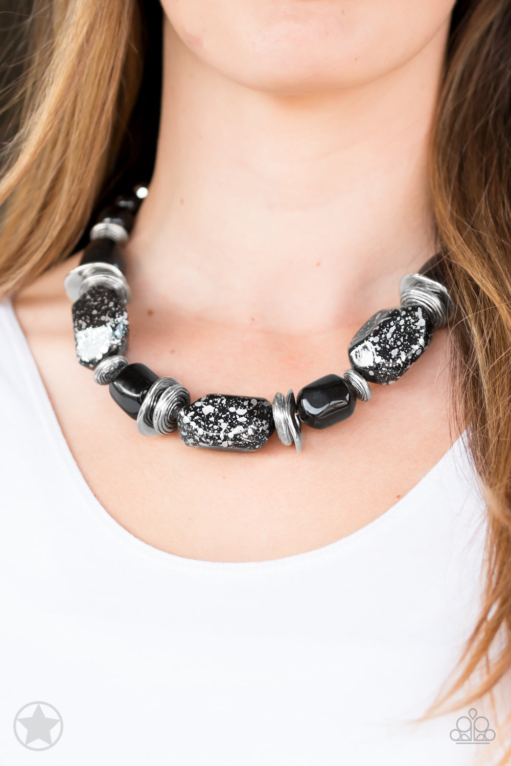 In Good Glazes - Black (Paparazzi Jewelry)