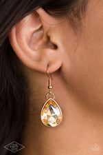 Load image into Gallery viewer, Show-Stopping Shimmer - Gold (Paparazzi Accessories)
