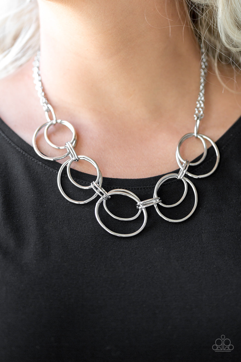 Urban Orbit - Silver (Paparazzi Jewelry)