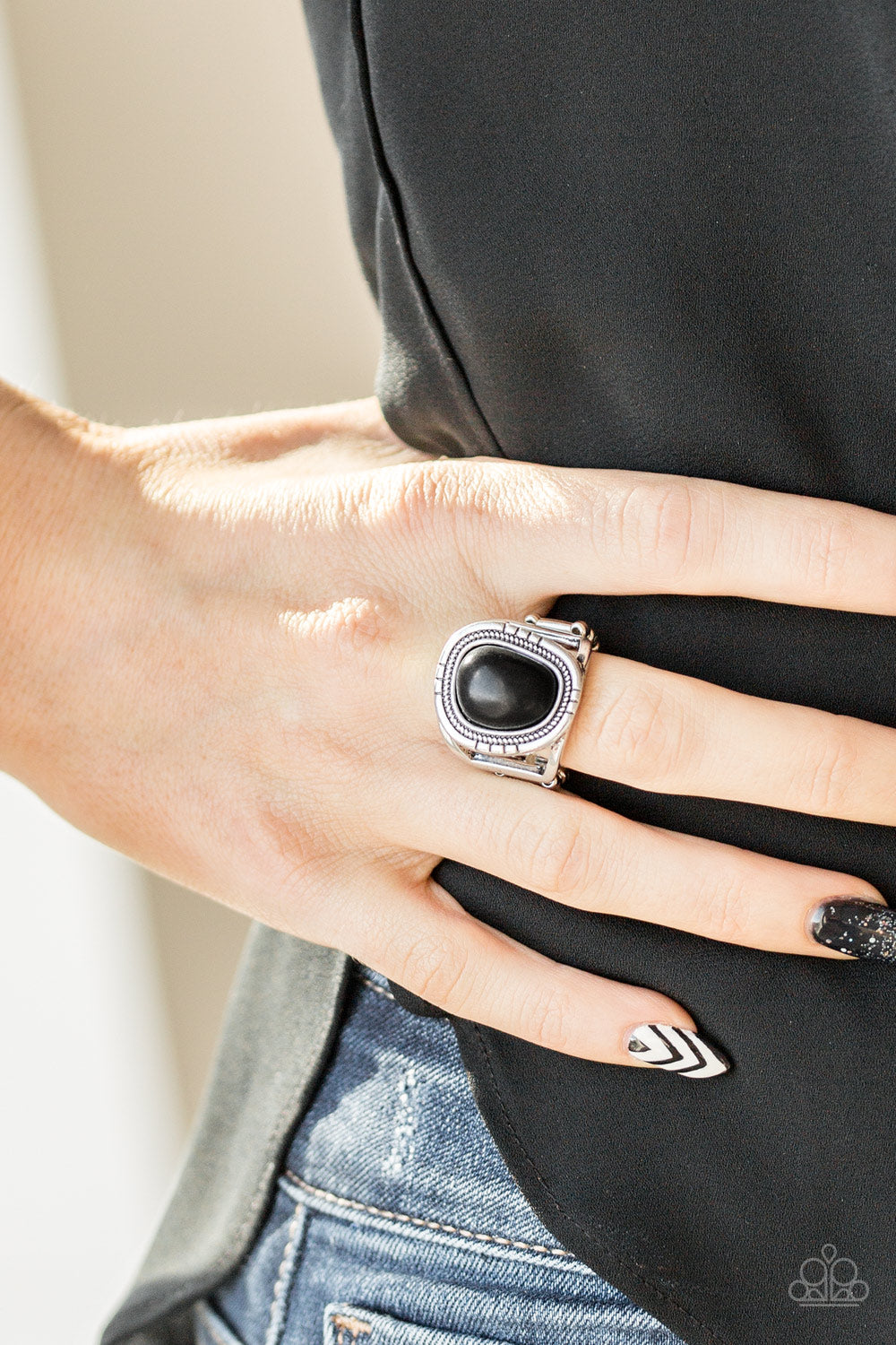 Out On The Range - Black (Paparazzi Jewelry)