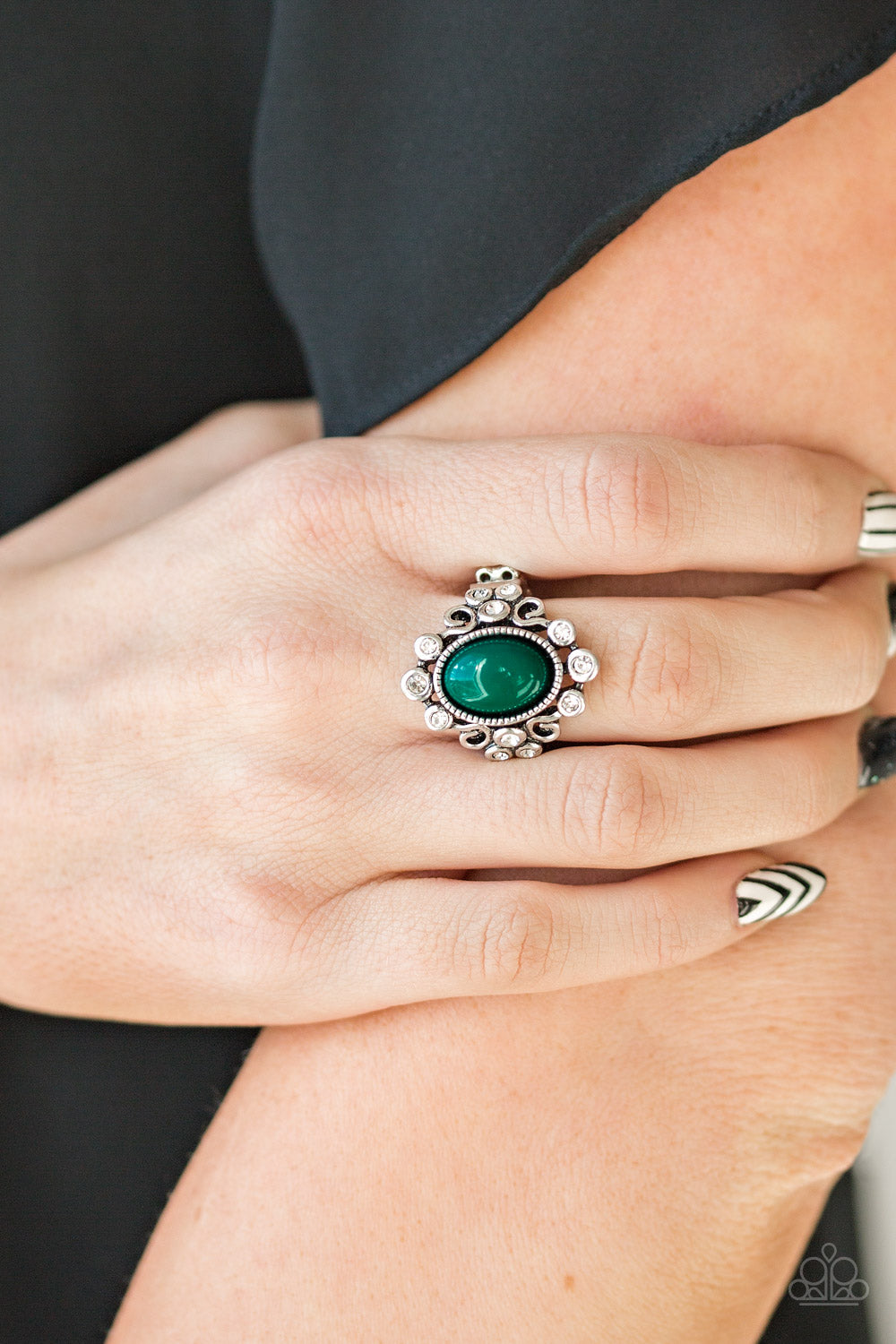 Noticeably Notable - Green (Paparazzi Jewelry)