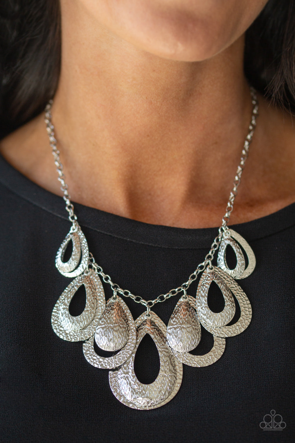 Teardrop Tempest - Silver (Paparazzi Jewelry)