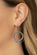 Load image into Gallery viewer, Metro Eclipse - Black (Paparazzi Jewelry)
