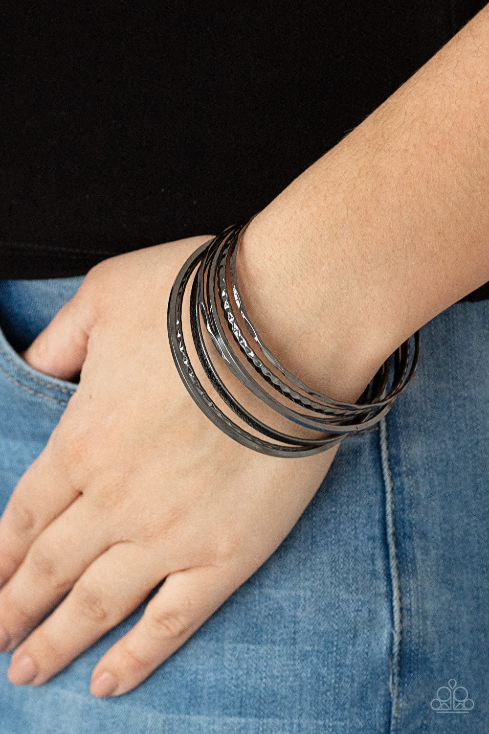 How Do You Stack Up? - Black (Paparazzi Accessories)