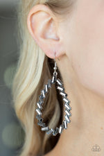 Load image into Gallery viewer, Striking RESPLENDENCE - Silver (Paparazzi Accessories)
