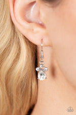 Load image into Gallery viewer, Flawlessly Famous - Red (Paparazzi Accessories)
