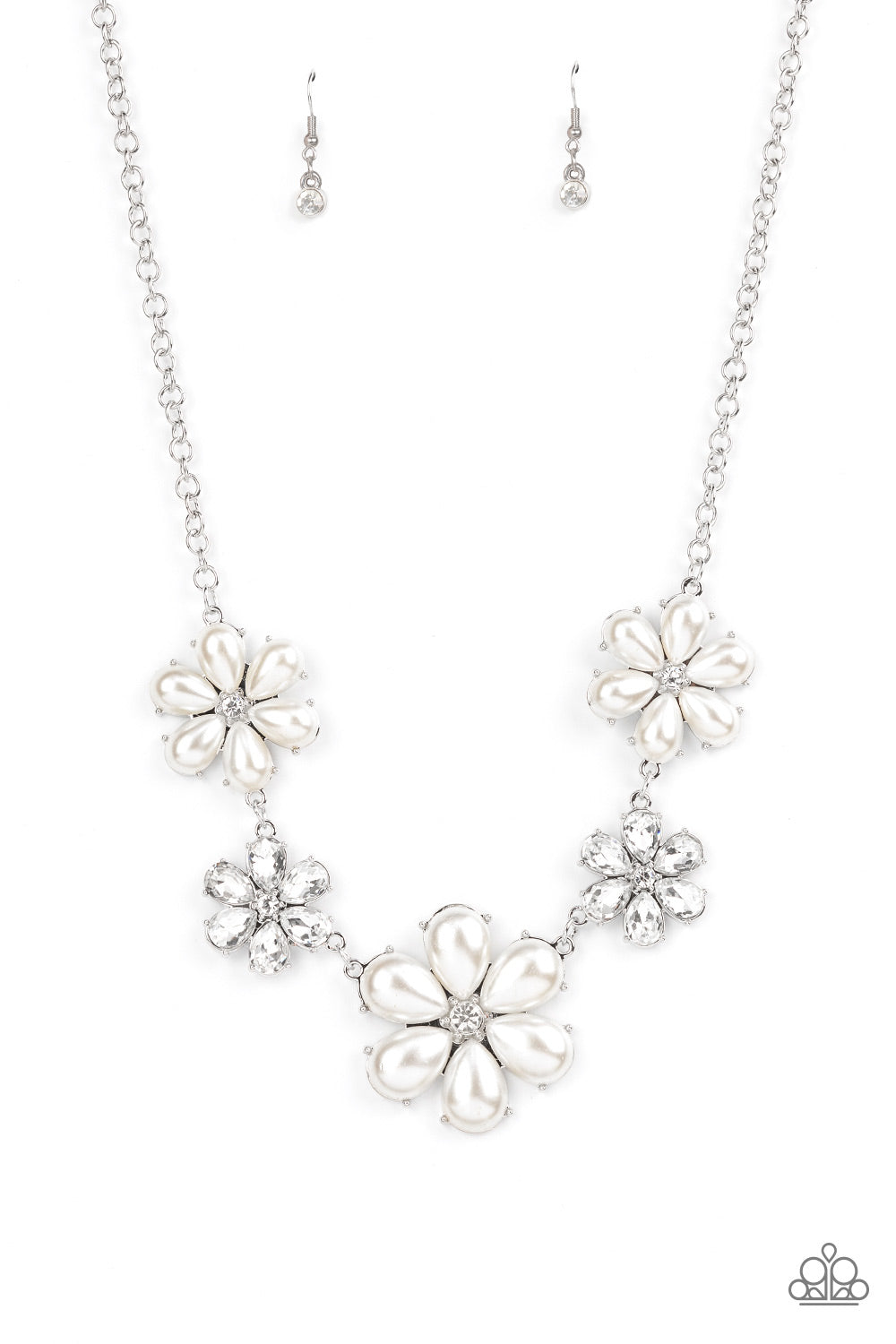 Fiercely Flowering - White (Paparazzi Accessories)